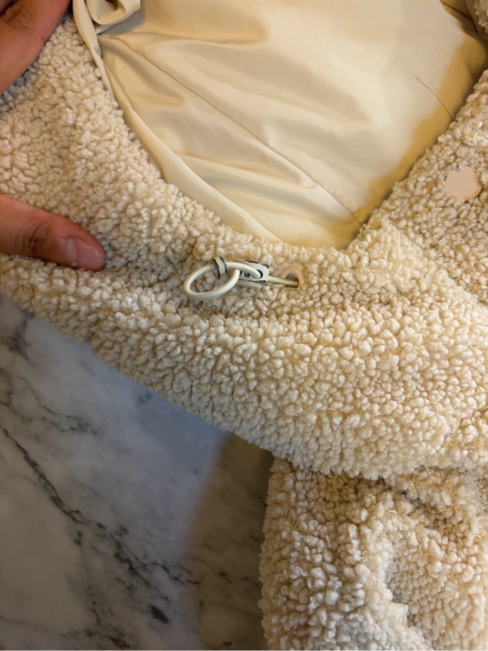 Good American  Cream Sherpa Puffer Jacket with Hood in size 2 - Picture 2 of 13